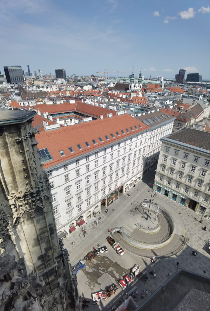 Aussicht Stephansdom Nordturm auf den Stephansplatz Wien